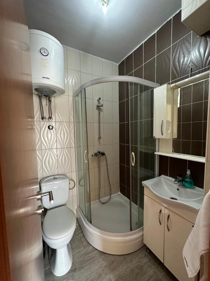 Vila Danica Tivat Apartman Kültér fotó
