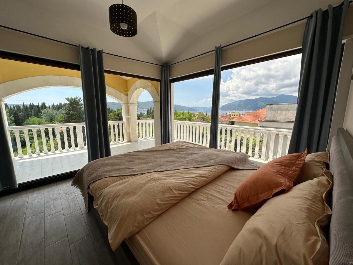 Vila Danica Tivat Apartman Kültér fotó
