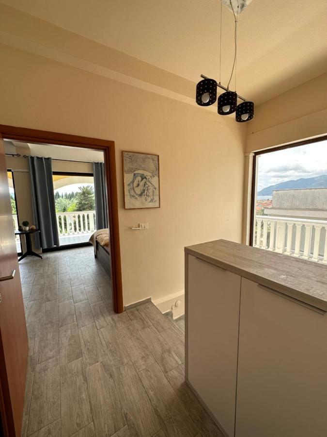 Vila Danica Tivat Apartman Kültér fotó