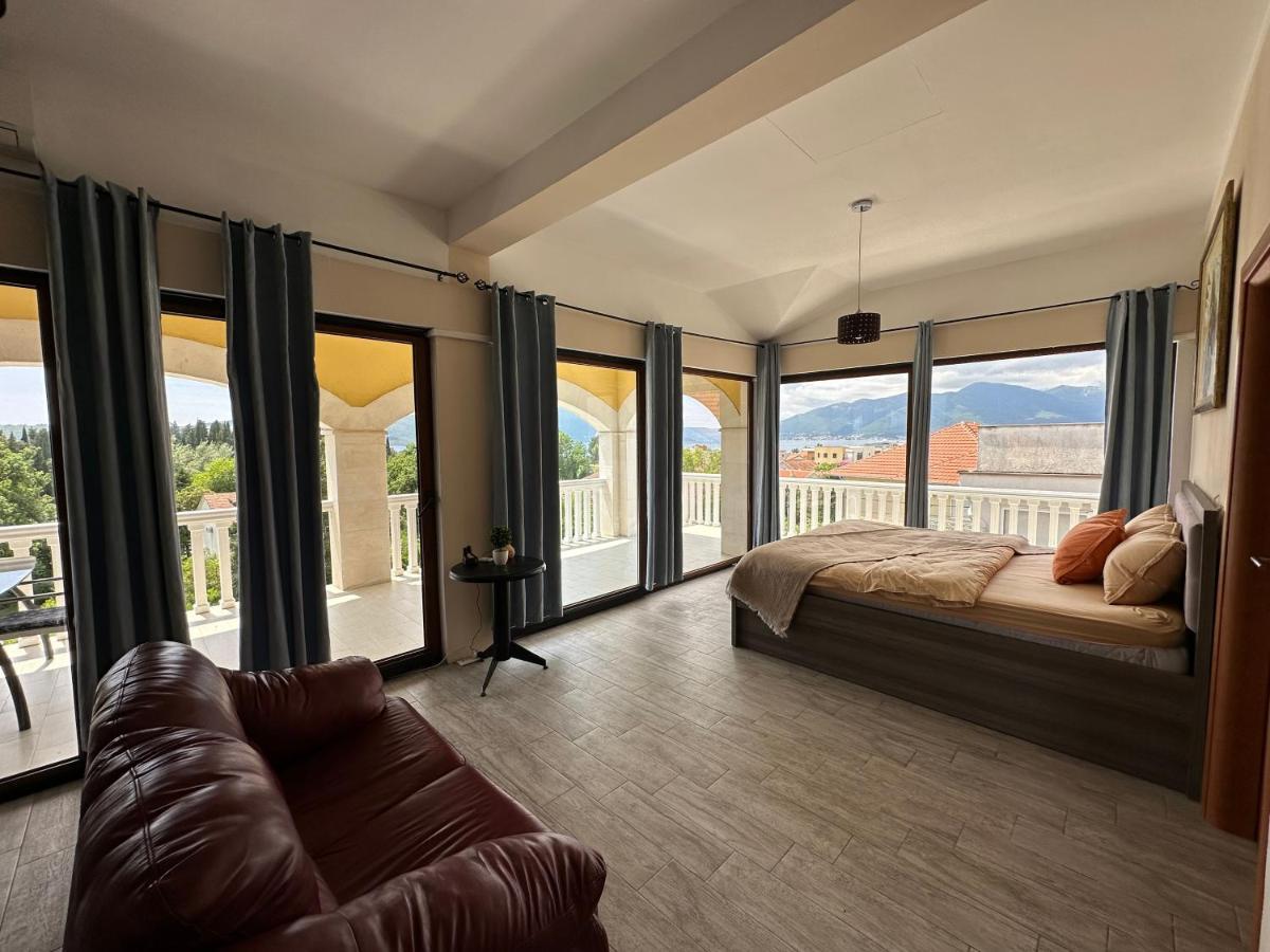 Vila Danica Tivat Apartman Kültér fotó